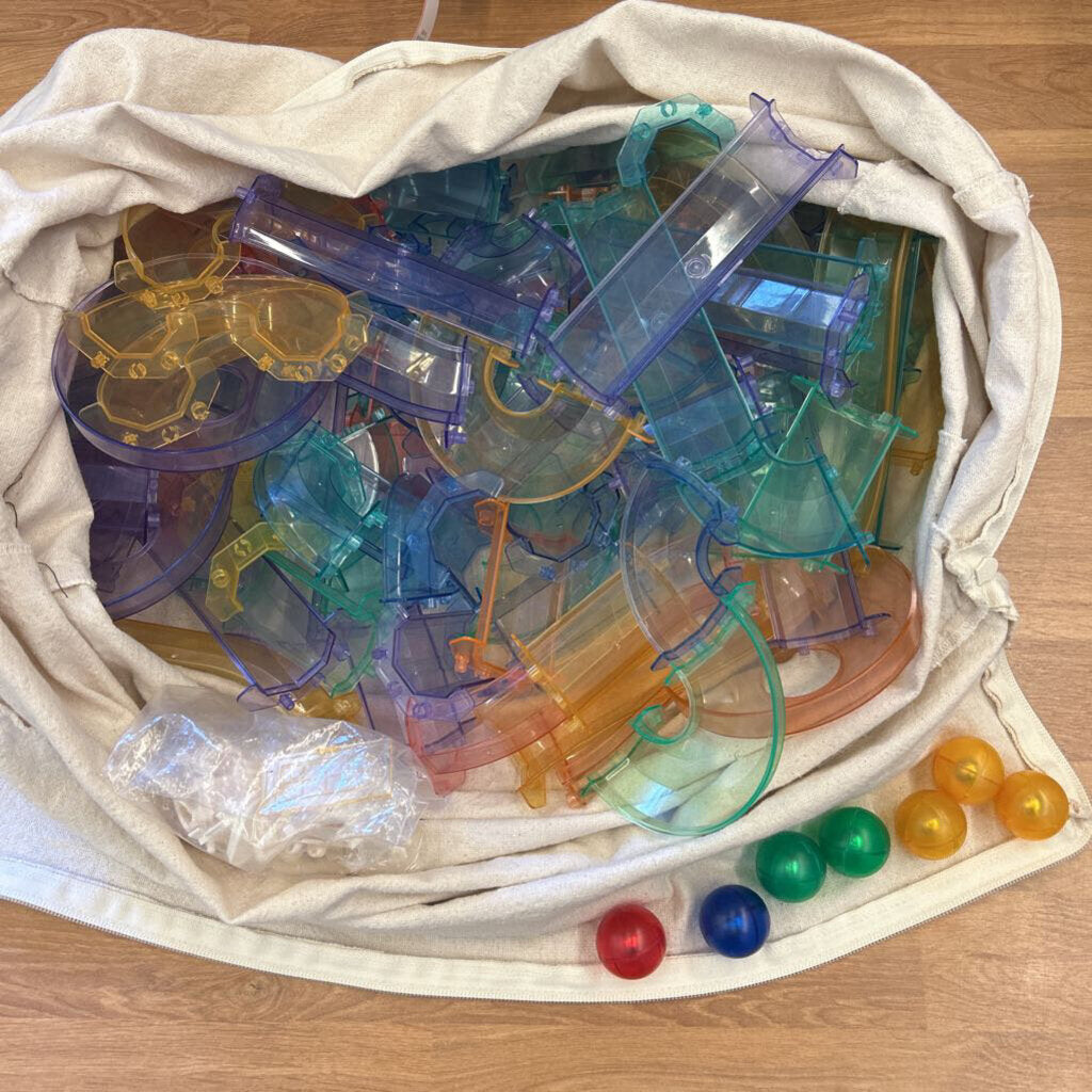 Ball Run (comes in bag, pieces not counted)
