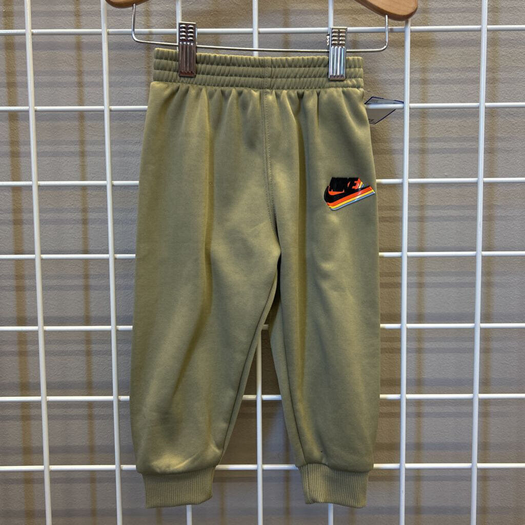 Nike Sweatpants - 18m