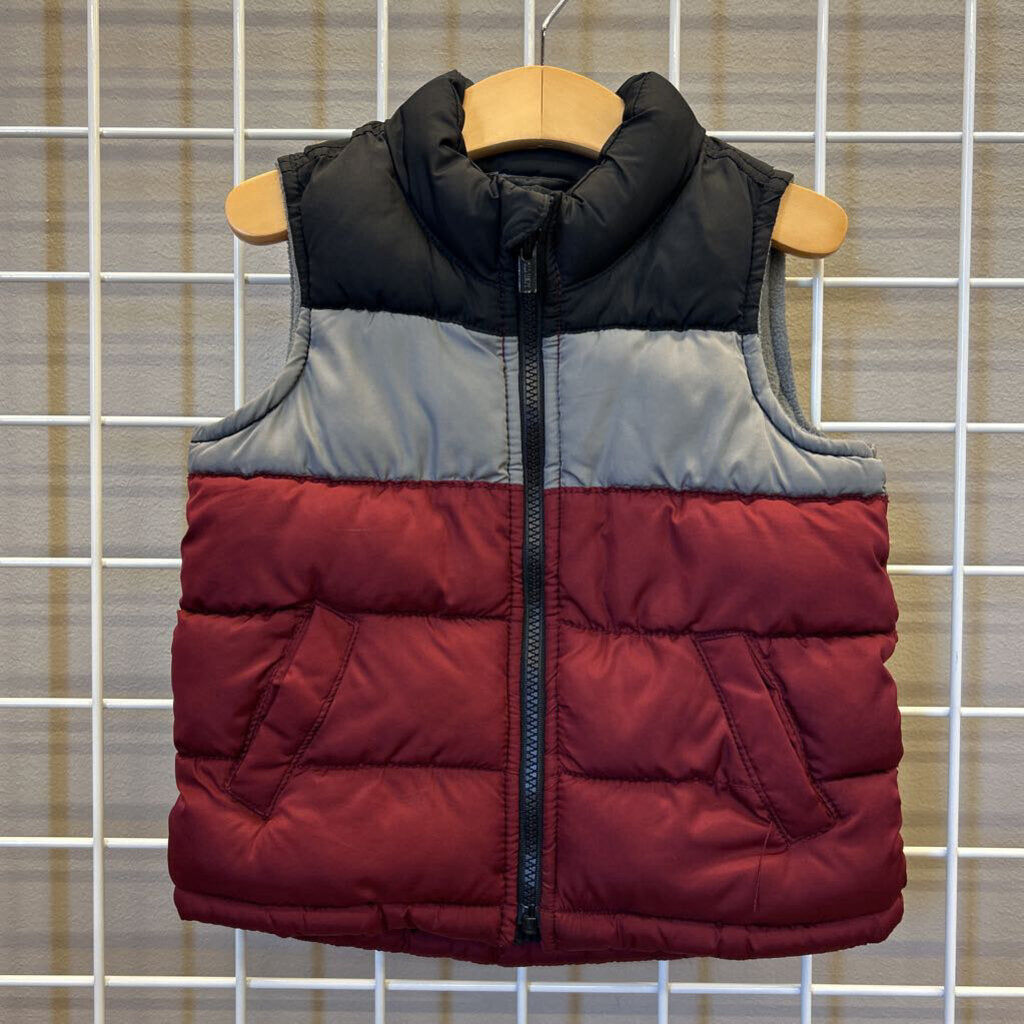 Old Navy Puffer Vest - 3T