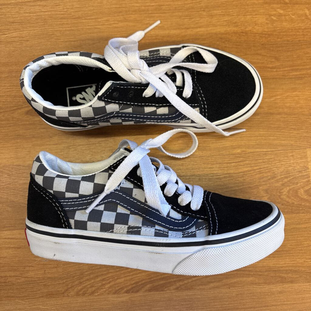 NEW Vans Black Check Sneakers - 12.5