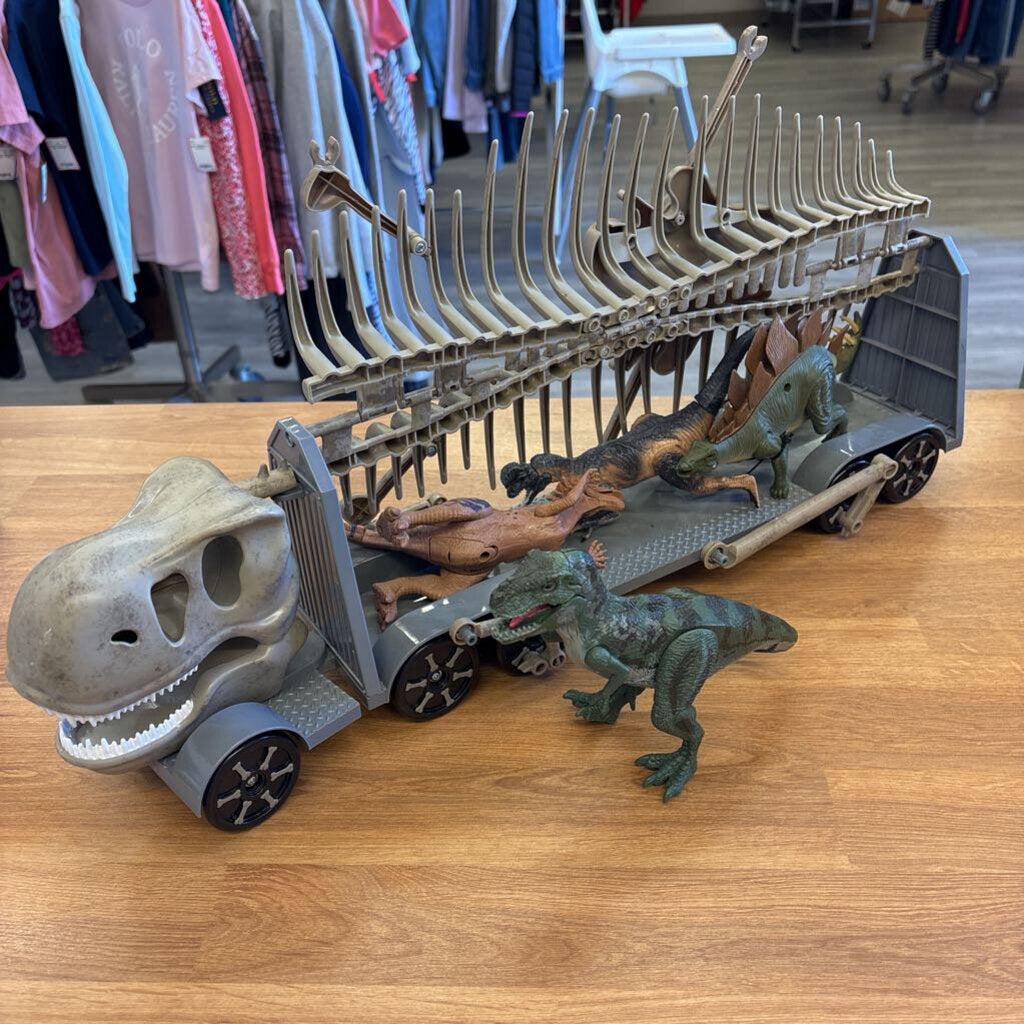 Dino Bones Truck w/ 4 Dinos (one has no sound)
