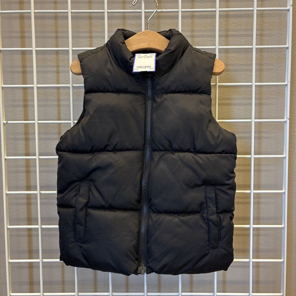 Old Navy Puffer Vest - 5T