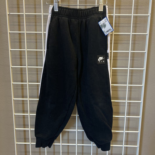 Nike Jogger Pants - 6