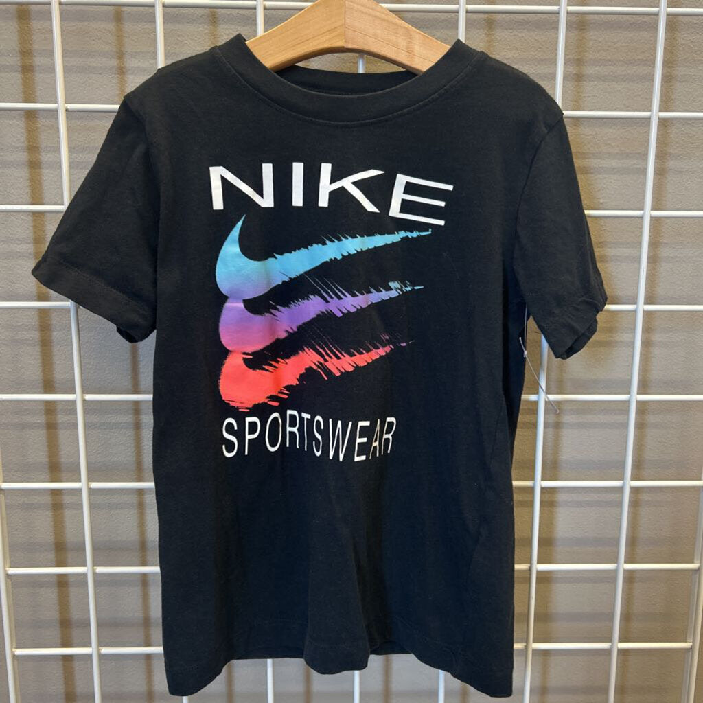 Nike SS Tee - 8/9