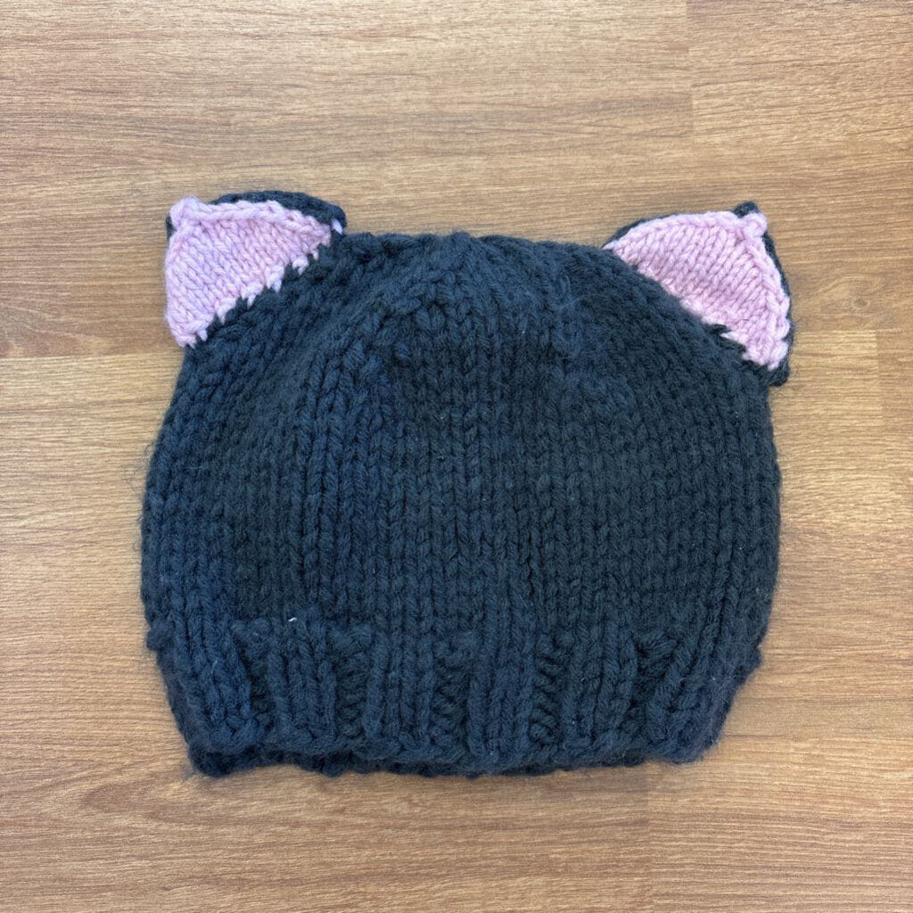 Blueberry Hill Cat Knit Hat - Small