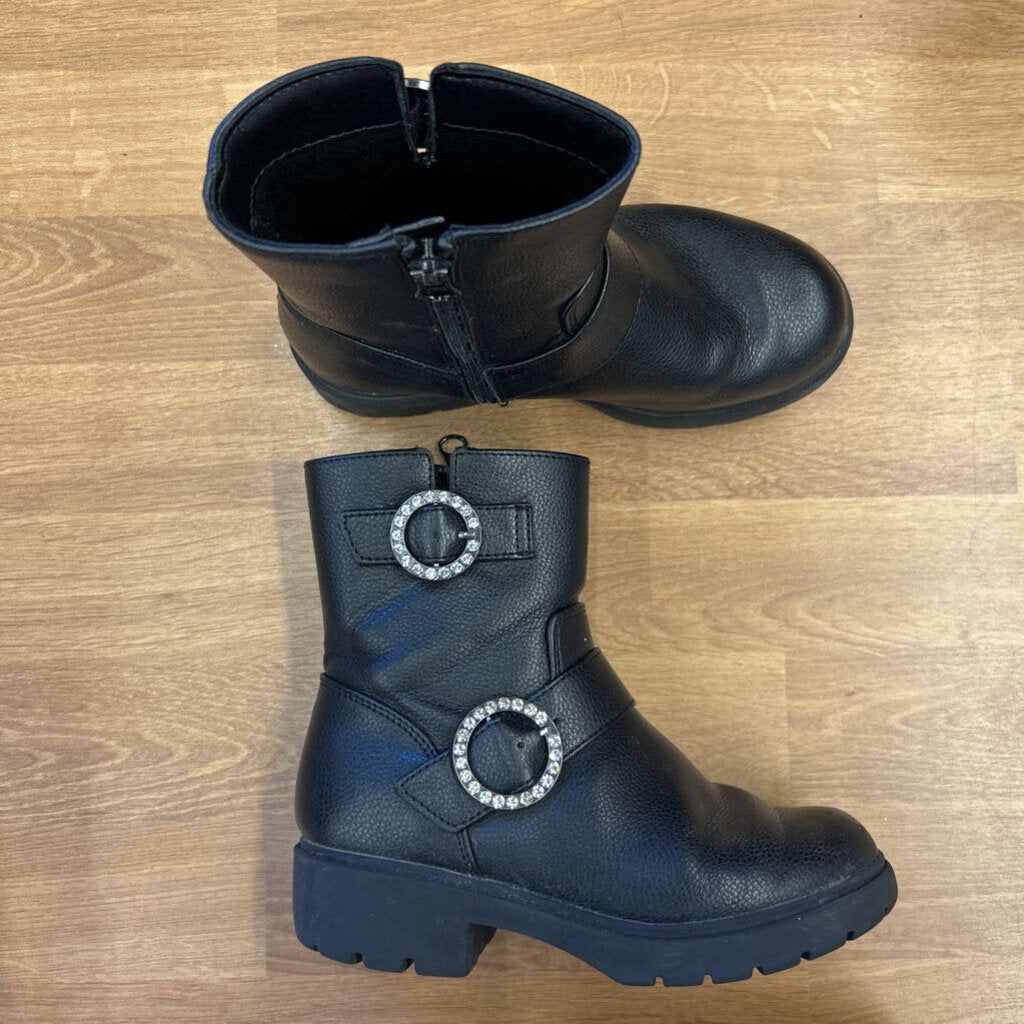 Art Class Black Sparkle Buckle Boots - 13