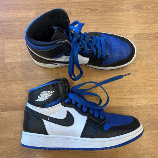 Nike Air Jordan Blue High Top Sneakers - 4.5