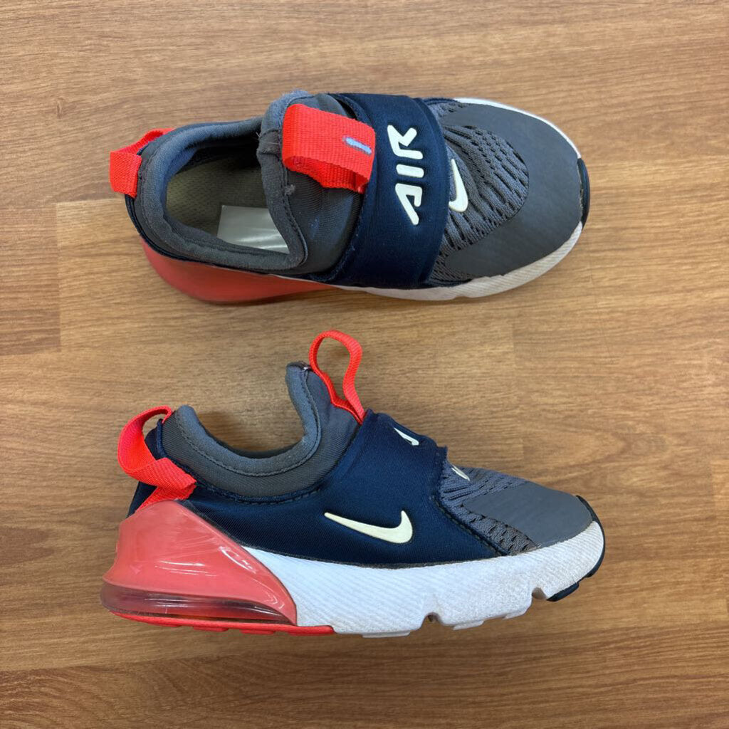 Nike Air Grey Sneakers - 8