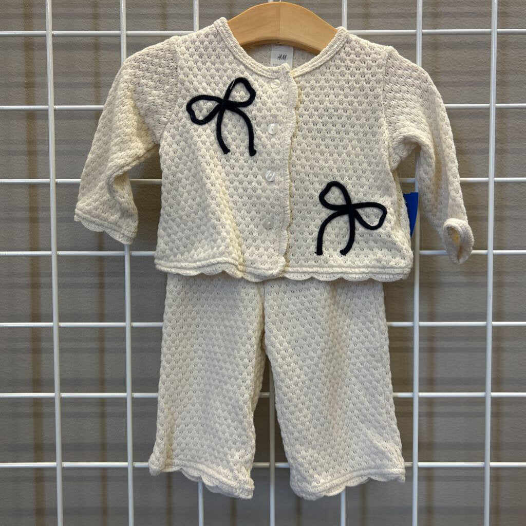 H&M Knit Bow Two Pc Set - 6m