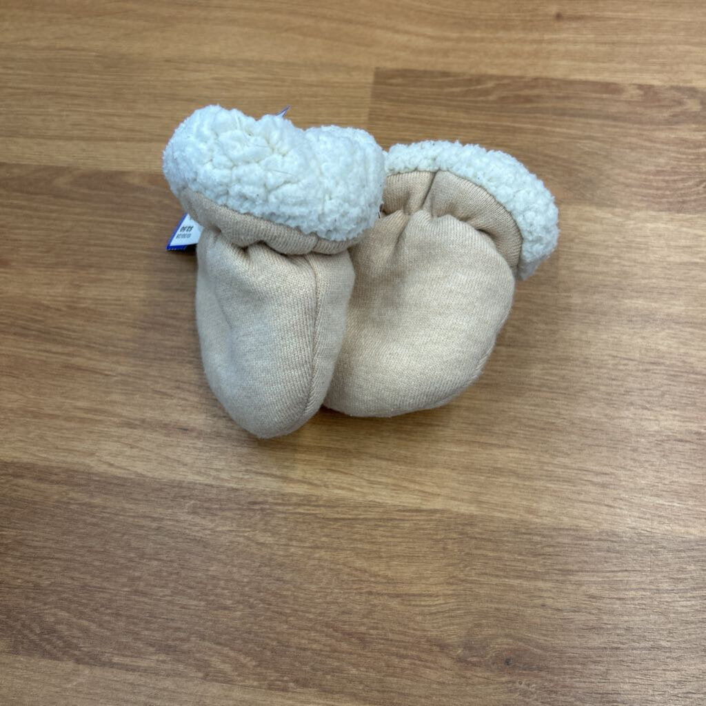 Tan Infant Mittens